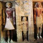 5c8a5215230000dd0422f4e3