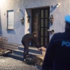 La Policía, en la residencia de los padres de Andreas Lubitz en Montabaur.