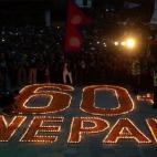 Activistas en Nepal, justo tras el apagón.