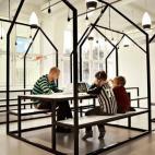 El pueblo, sala de estudio.