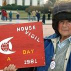 La inmigrante española en Estados Unidos, Conchita Piccioto, falleció el lunes 25 de enero en un centro para mujeres sin hogar de la capital estadounidense, según informó The Washington Post. También conocida como Connie, fue famosa por su ...