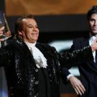 El cantante mexicano falleció el domingo 28 de agosto de un infarto. Tenía 66 años y su muerte sacudió a todo el país. De hecho, la noticia la confirmó el presidente Enrique Peña Nieto a través de Twitter. El mandatario definió a Juan G...