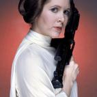 La actriz americana falleció el 27 de diciembre a los 60 años, después de sufrir un ataque cardíaco en el avión en el que viajaba de Londres a Los Ángeles. Carrie Fisher se hizo popular mundialmente gracias a su interpretación de la pr...