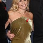 5c8b80bc2400000a05a4e280