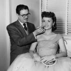 5c8aa4ef3b000054066c495b