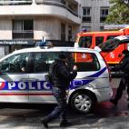 5f6dd31c250000e1039d8d56