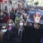 5c8abe0d250000bd0581a9fe