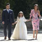 5c8a37282000009d036ee00d