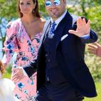 5c8a372e260000e804fe1129