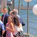 5c8a3730240000f404a2cbeb