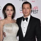 ¿Quiénes son?: ¿Hace falta presentación? ¿Desde cuándo estaban juntos?: Su relación empezó en 2004, cuando se conocieron en el rodaje de Sr. y Sra. Smith. Él se separó de Jennifer Aniston y entonces ¡boom! surgió Brangelina. Su roma...