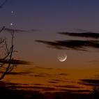 5c8b77692500000d04cabe05