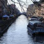 Milán, cuna de la moda, inunda con más de 400 puestos ambulantes las dos orillas el canal Naviglio Grande el último domingo de cada mes. Un turista habitual podría conformarse con pasear por sus bulliciosas y atestadas calles o recorrerlo en...