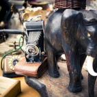 Vendedores y particulares salen a la calle en Estocolmo para ofrecer sus productos, que como el propio nombre del mercadillo indica son de lo más vintage. Curiosos y compradores disfrutarán entre los diversos objetos de segunda mano y las anti...