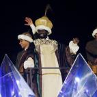 5c8ab3cb3b000054066c68fc