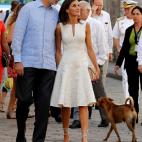 5dcb055c210000f75e34cb7e