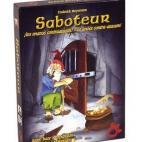 Este juego de cartas, creado por un belga en 2004, trata de construir una mina con tarjetas y defenderla de unos gnomos que quieren reventarla, o bien de encarnar a esos mismos gnomos mientras tratan de destruirla. Las identidades se reparten al...
