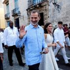 5dcb0734210000fb5e34cb83