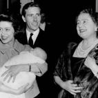 Antony Armstrong-Jones, Lord Snowdon, exmarido de la princesa Margarita y excuñado de la reina Isabel II, murió el viernes 13 de enero a los 86 años. La noticia la dio Camera Press, la agencia de fotografía en la que trabajaba. Anthony Arms...