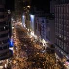 5c8a6ab4250000bd05811e6e