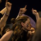 5c8a6ab7260000f903fe52a9