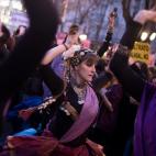 5c8a6ab920000043046f213c