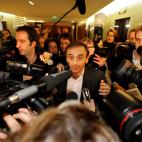 61a6297226000009563cf763