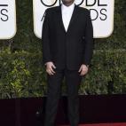 5c8ab445240000f404a3867f