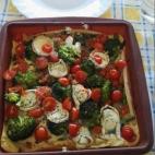 Una quiche deliciosa solo con verduras variadas, masa brisa, queso de cabra y 20 minutos. Consulta la receta en Cookpad.