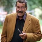 5c8aa65b2400004205a369e4