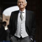 5c9887dd230000a5006d8814