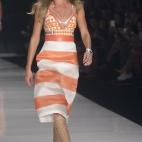 5c8a7f7f360000c81a6b8ae0