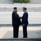 Las primeras palabras que han intercambiado los l&iacute;deres coreanos en 70 a&ntilde;os.