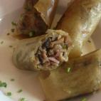 Se envuelven en pasta china wantán. Mira cómo hacerlo.