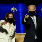 Joe Biden y Kamala Harris, en Wilmington, el 7 de noviembre, durante el acto en el que proclamaron su victoria en las elecciones de EEUU.