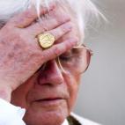 5c8adc49240000f7054c9560