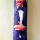 Estrechita y con el brazo alargado, para abrazarse bien. FOTO: PopSugar