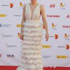 Ana Turpin, posando ante los patrocinadores.