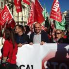 5c8aa837230000d5042372b8