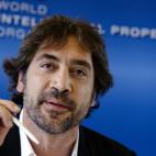 Spanish actor Javier Bardem gestures during a press conference on the sideline of a 'High-Level copyright dialogue on the film industry' at the World Intellectual Property Organization on July 19, 2011 in Geneva. AFP PHOTO/ FABRICE COFFRINI (...