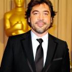 HOLLYWOOD - MARCH 07: (EDITORS NOTE: NO ONLINE, NO INTERNET, EMBARGOED FROM INTERNET AND TELEVISION USAGE UNTIL THE CONCLUSION OF THE LIVE OSCARS TELECAST) Actor Javier Bardem arrives backstage at the 82nd Annual Academy Awards held at Kodak T...