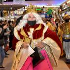 La Policía desaloja un evento en Marbella donde Kiko Rivera repartió abrazos vestido de rey mago