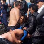 5c8aa8df240000f404a3702a