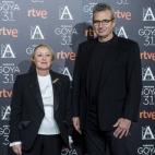 5c8ab6102500000a06819925