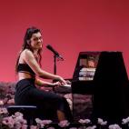 5dfe4d0b24000015135a40bf