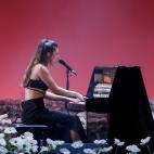 5dfe4d03250000ca84d30ed6