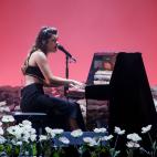 5dfe4cf92500002c71d30ed3