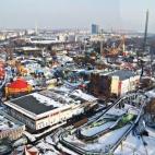 Este parque público es una de las joyas de Viena. Prater pasó de ser un coto de caza a un parque público en 1766 gracias a José II. Aquí, en 1987, se celebró la Exposición Universal de Viena y fue entonces cuando se aprovechó para constr...