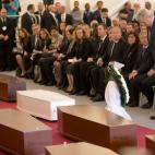 5c8aa9982500000704c9673d