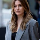 La actriz se ha atrevido con todo y ahora luce una melena clara y ondulada.